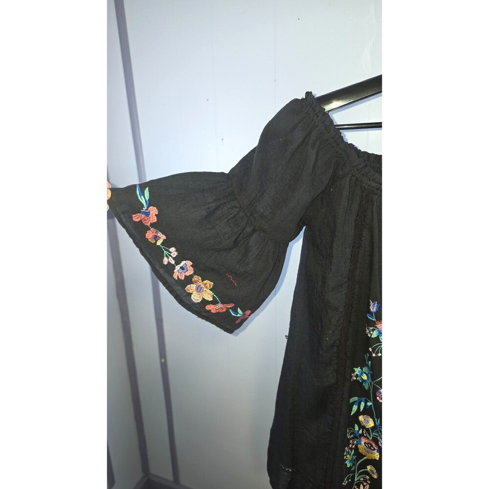 Umgee USA Black Bohemian Boho Pheasant Floral Embroidered Dress Medium M - Picture 3 of 4
